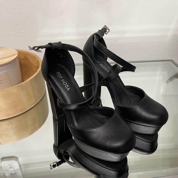 Top Moda Black Chunky Mary Janes Heels Shoes Size 7.5 - Picture 1 of 2